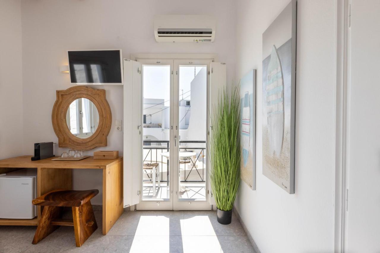 Parosquare Central Suites Εξωτερικό φωτογραφία