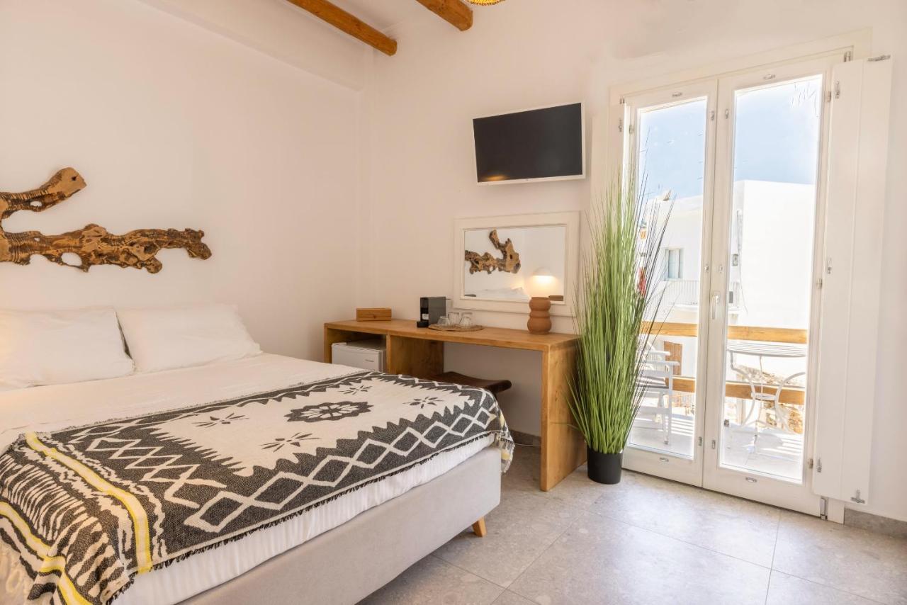 Parosquare Central Suites Εξωτερικό φωτογραφία